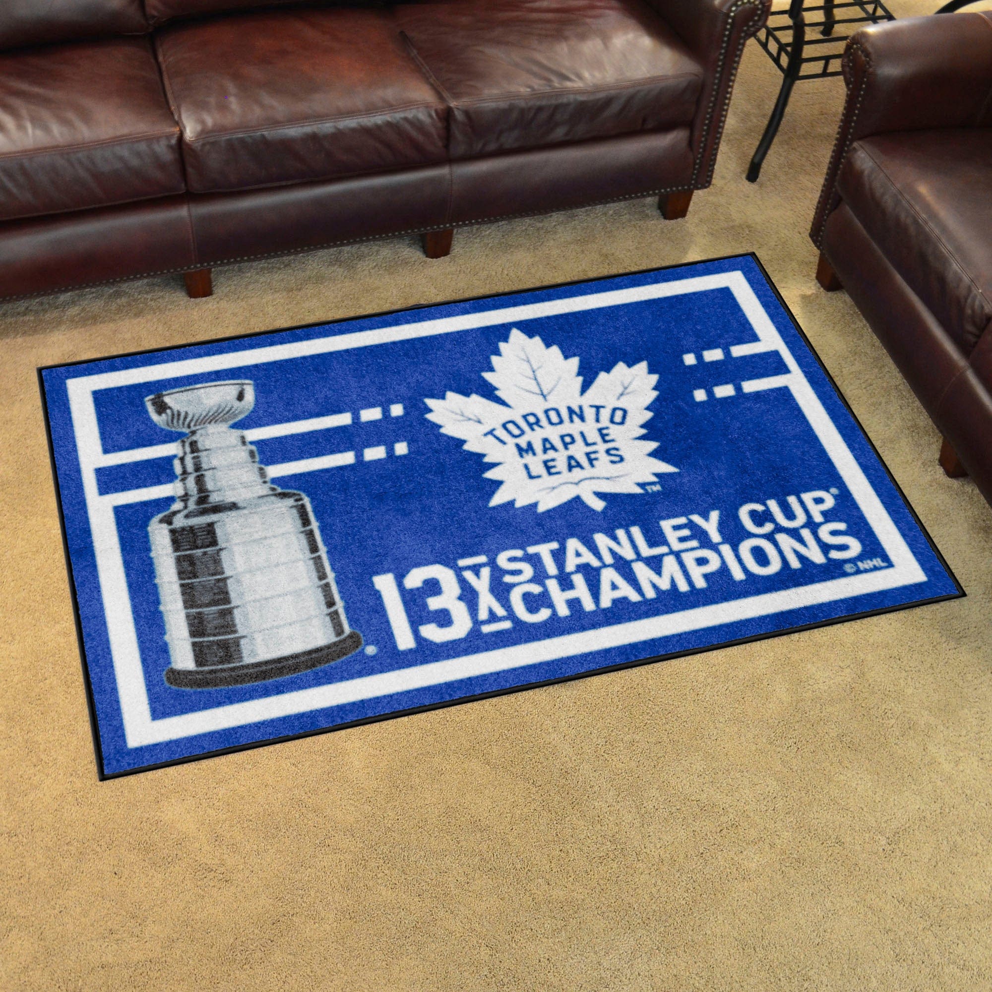 Toronto Maple Leafs Dynasty 4ft. x 6ft. Plush Area Rug