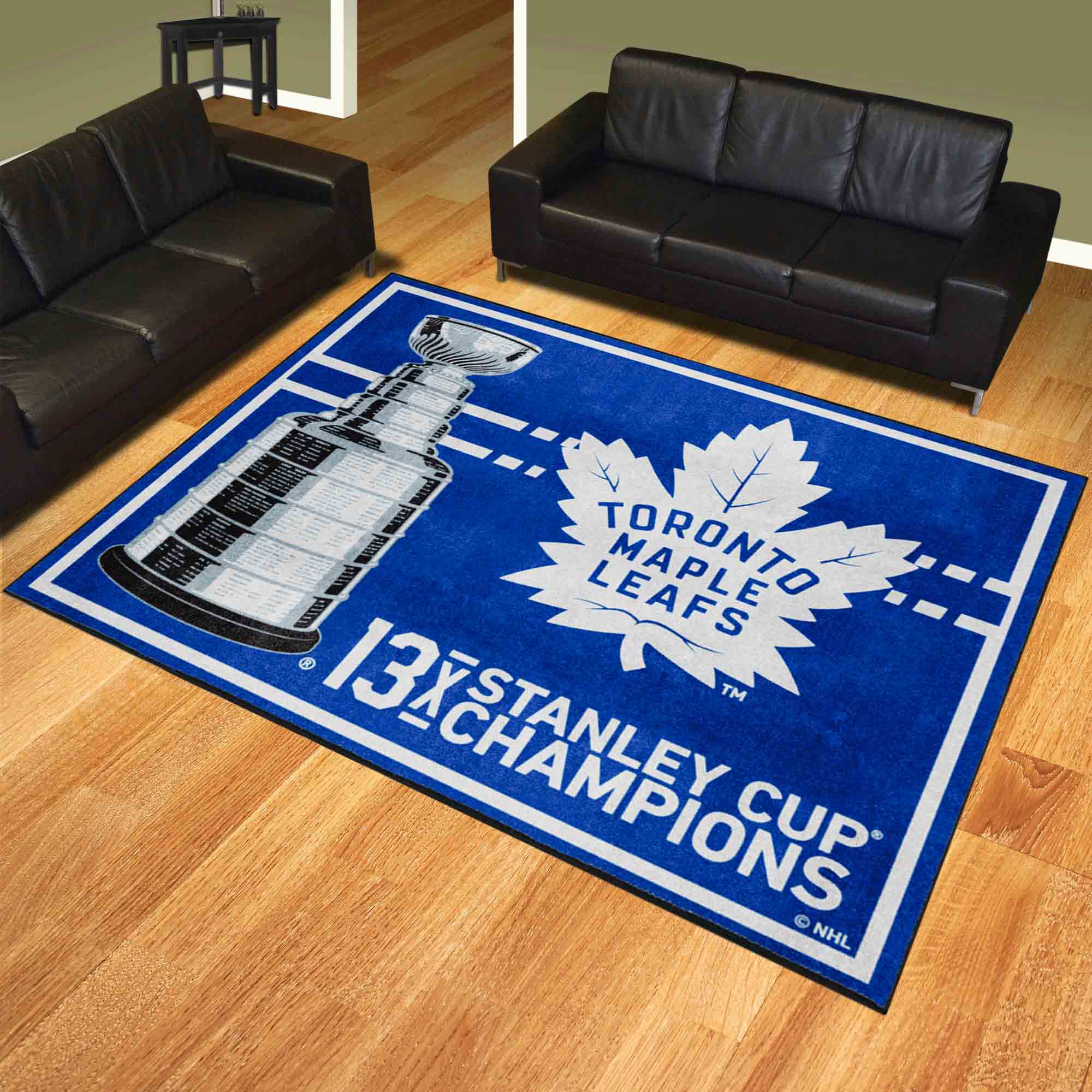 Toronto Maple Leafs Dynasty 8ft. x 10ft. Plush Area Rug