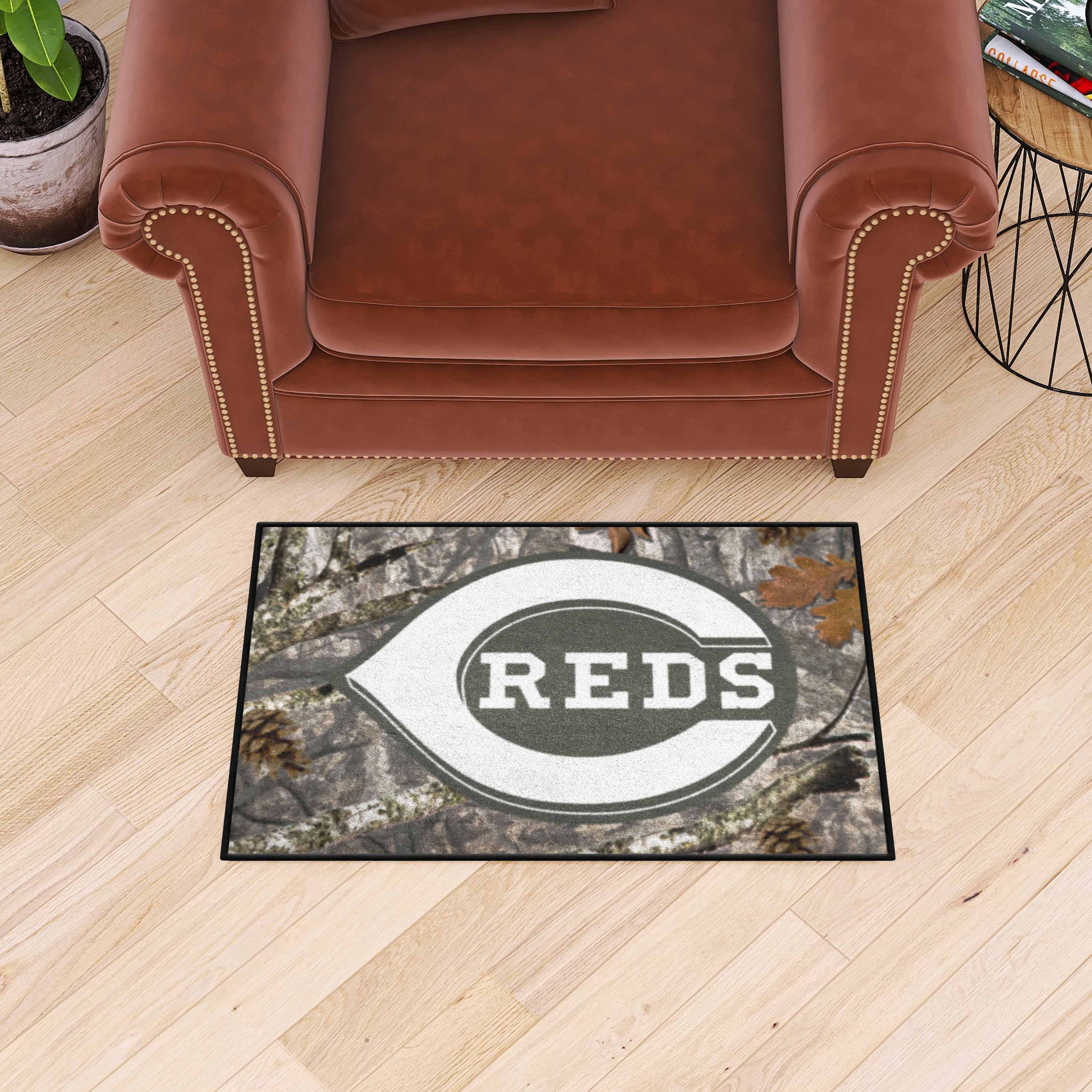 Cincinnati Reds Camo Starter Mat Accent Rug - 19in. x 30in.