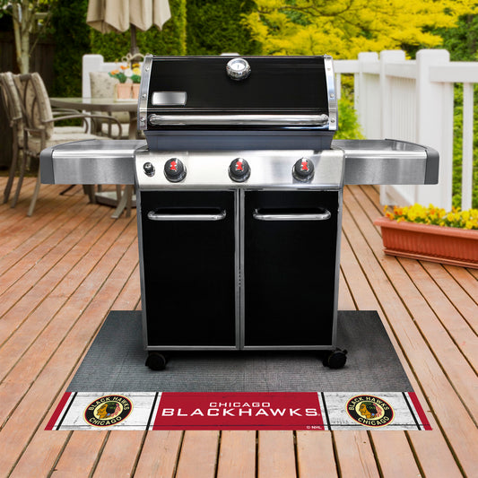 NHLRETRO Chicago Blackhawks Vinyl Grill Mat - 26in. x 42in.