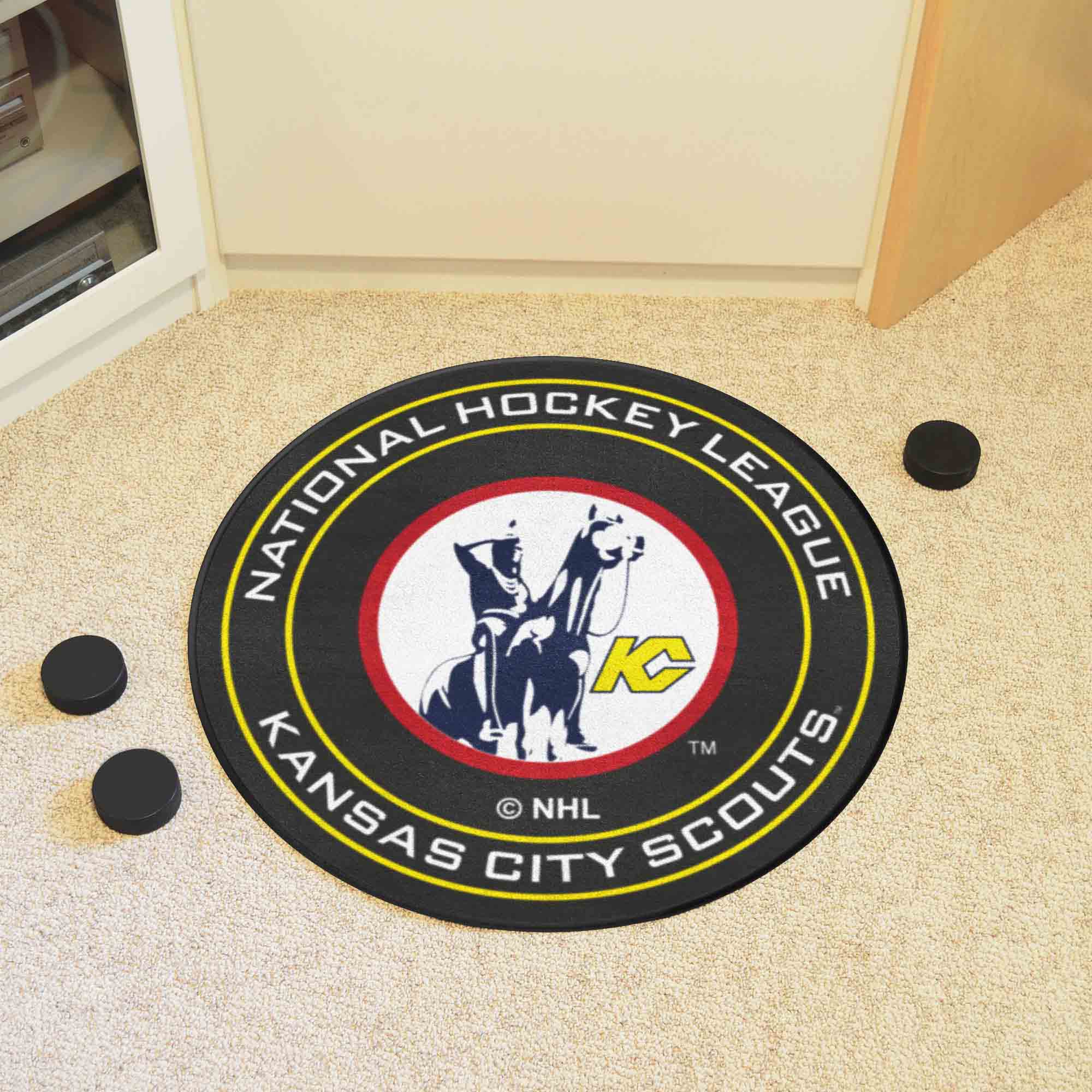 NHLRETRO Kansas City Scouts Hockey Puck Rug - 27in. Diameter - Kansas City Scouts