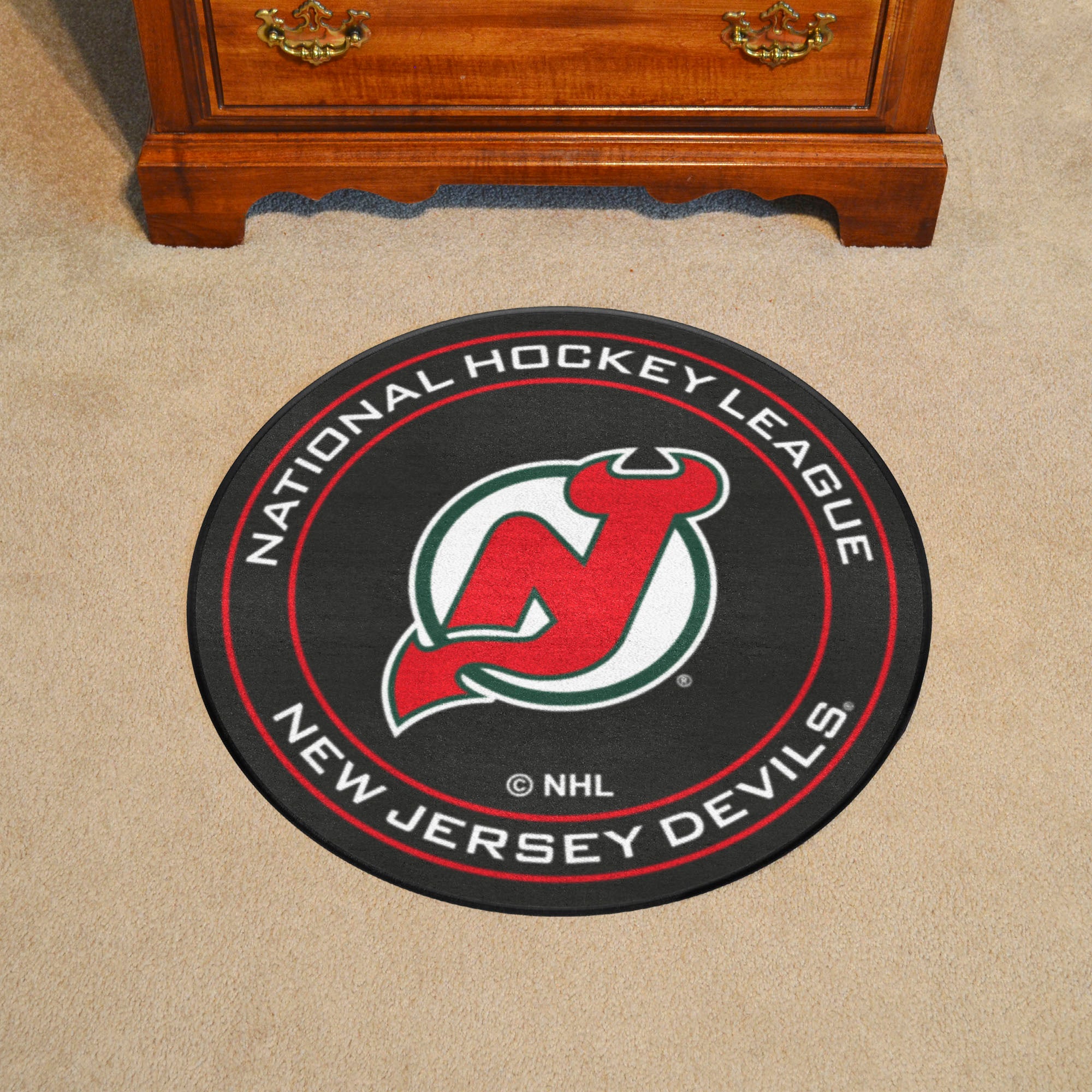 NHLRETRO New Jersey Devils Hockey Puck Rug - 27in. Diameter