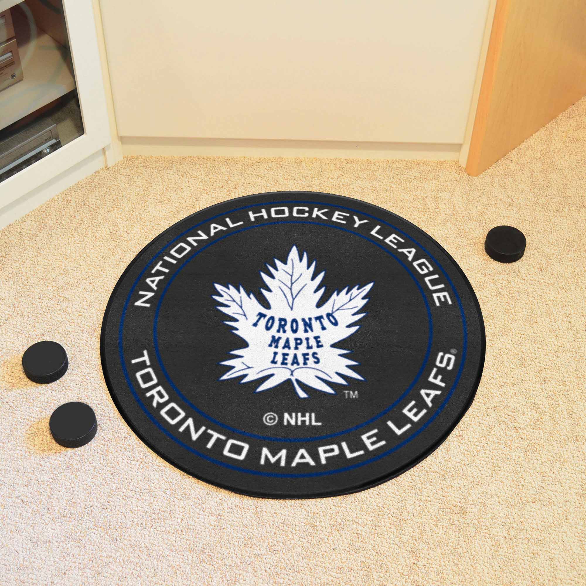 NHLRETRO Toronto Maple Leafs Hockey Puck Rug - 27in. Diameter