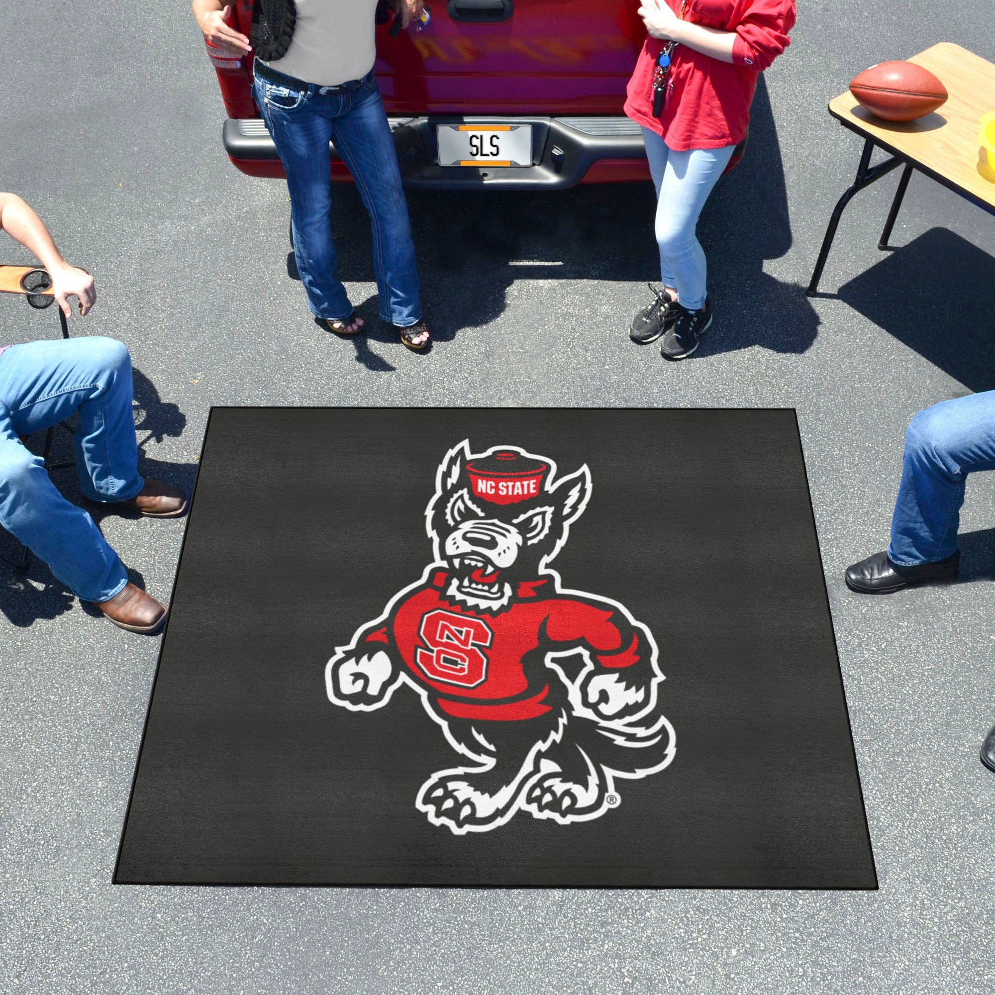 NC State Wolfpack Tailgater Rug - 5ft. x 6ft. - NC State