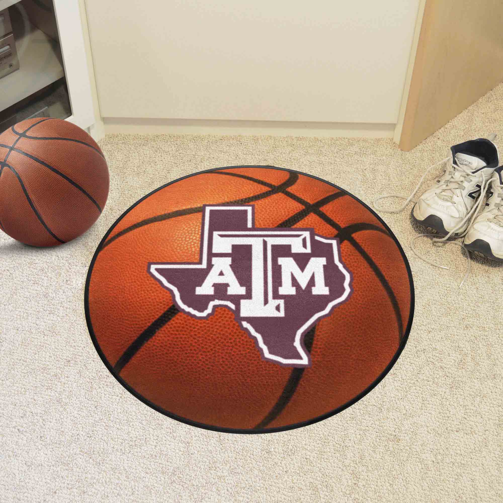 Texas A&M Aggies Basketball Rug - 27in. Diameter