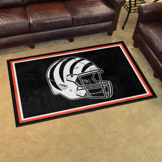 Cincinnati Bengals 4ft. x 6ft. Plush Area Rug