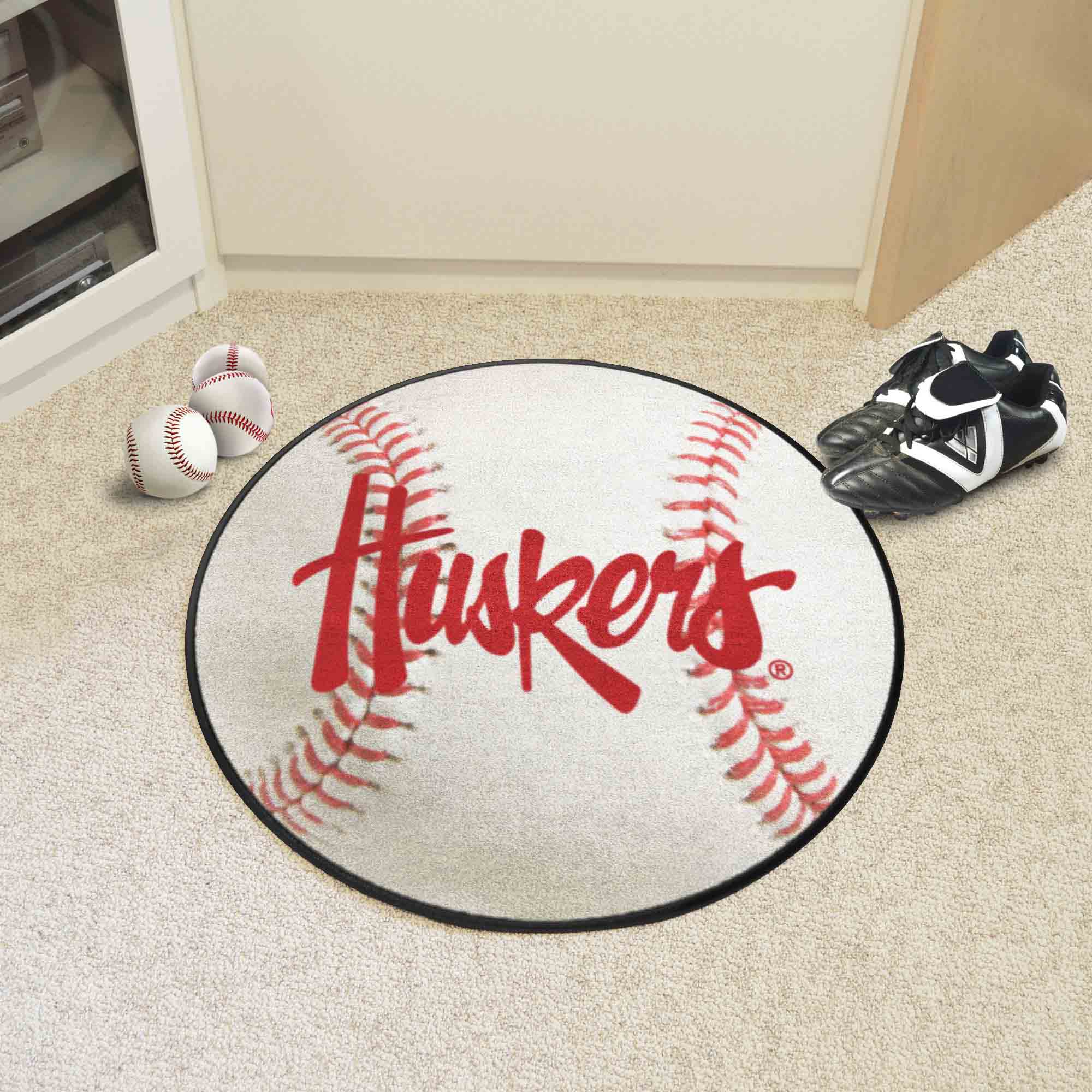 Nebraska Cornhuskers Baseball Rug - 27in. Diameter - Nebraska