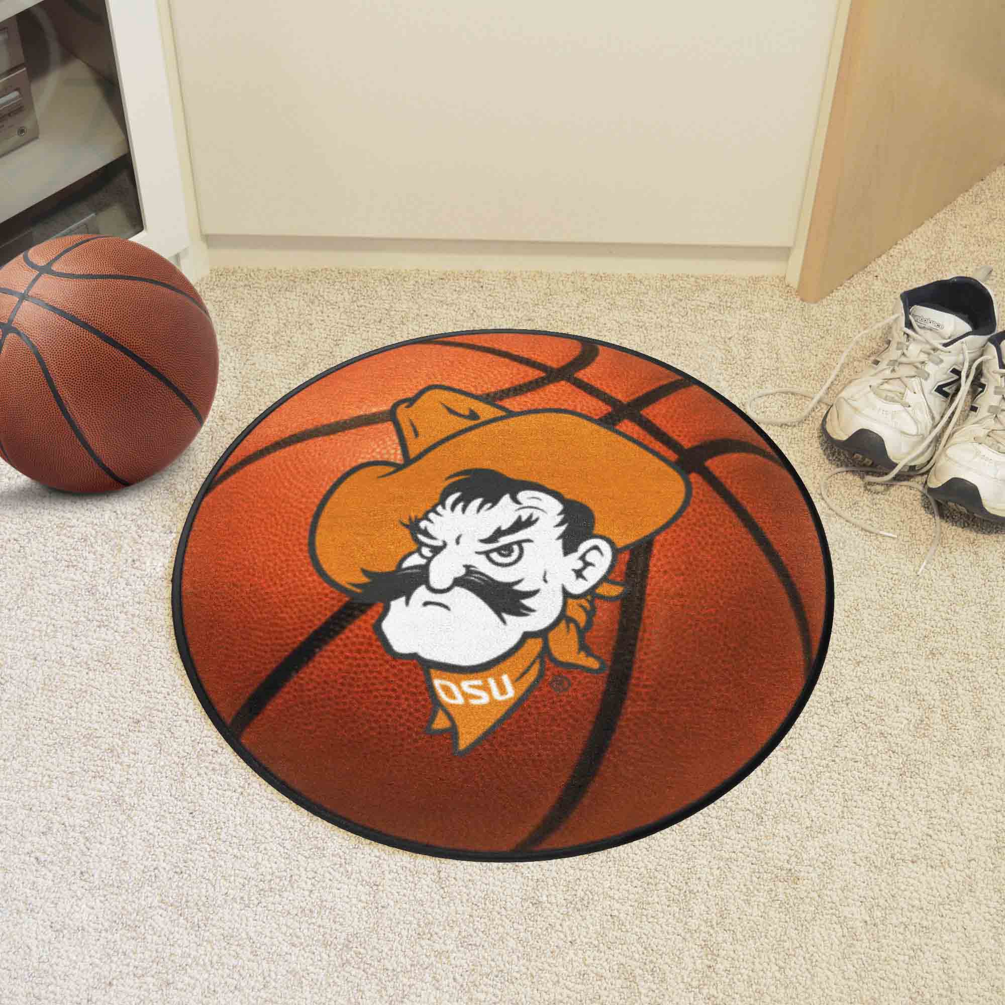 Oklahoma State Cowboys Basketball Rug - 27in. Diameter