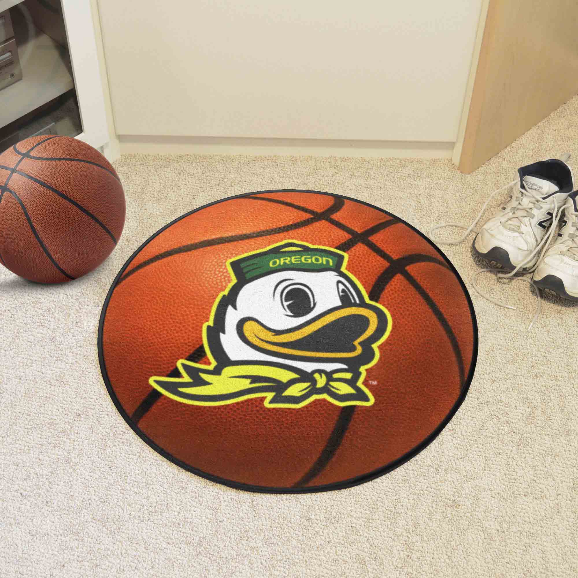 Oregon Ducks Basketball Rug - 27in. Diameter