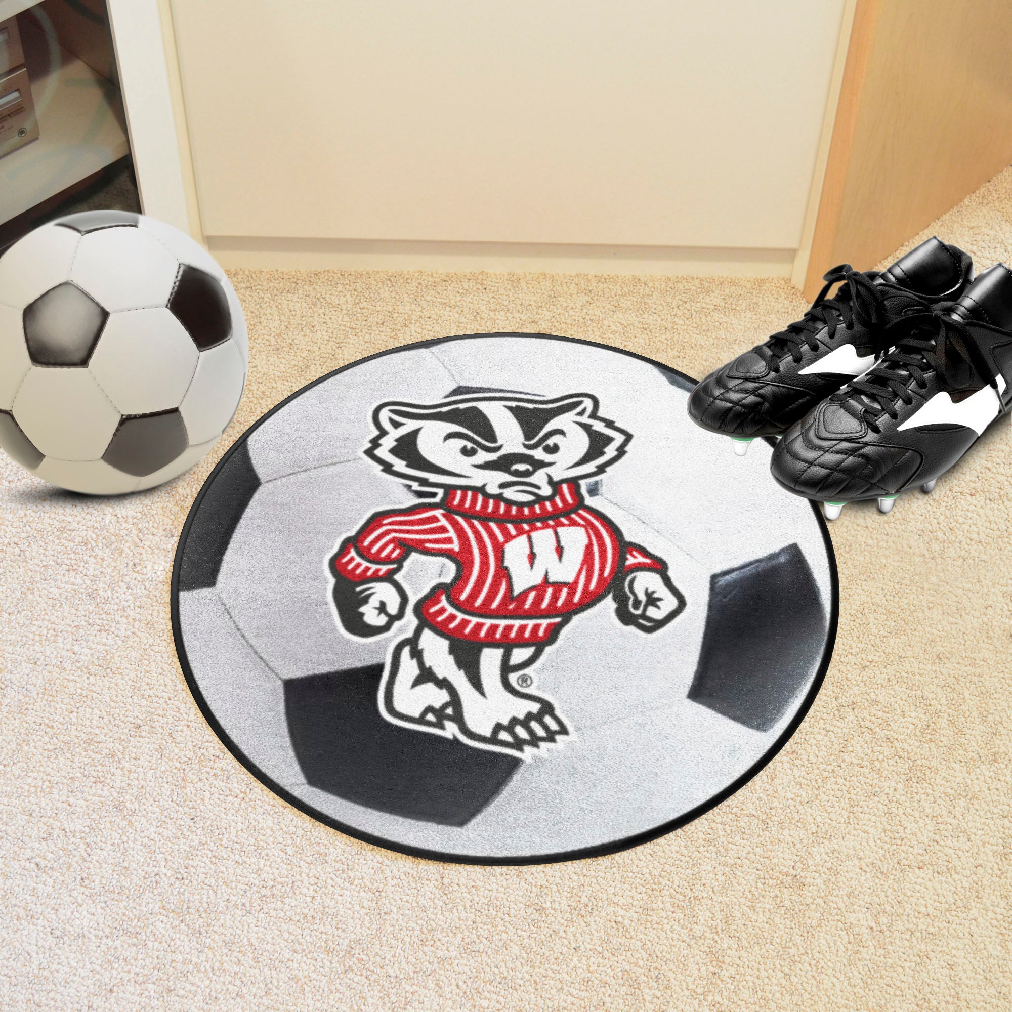 Wisconsin Badgers Soccer Ball Rug - 27in. Diameter