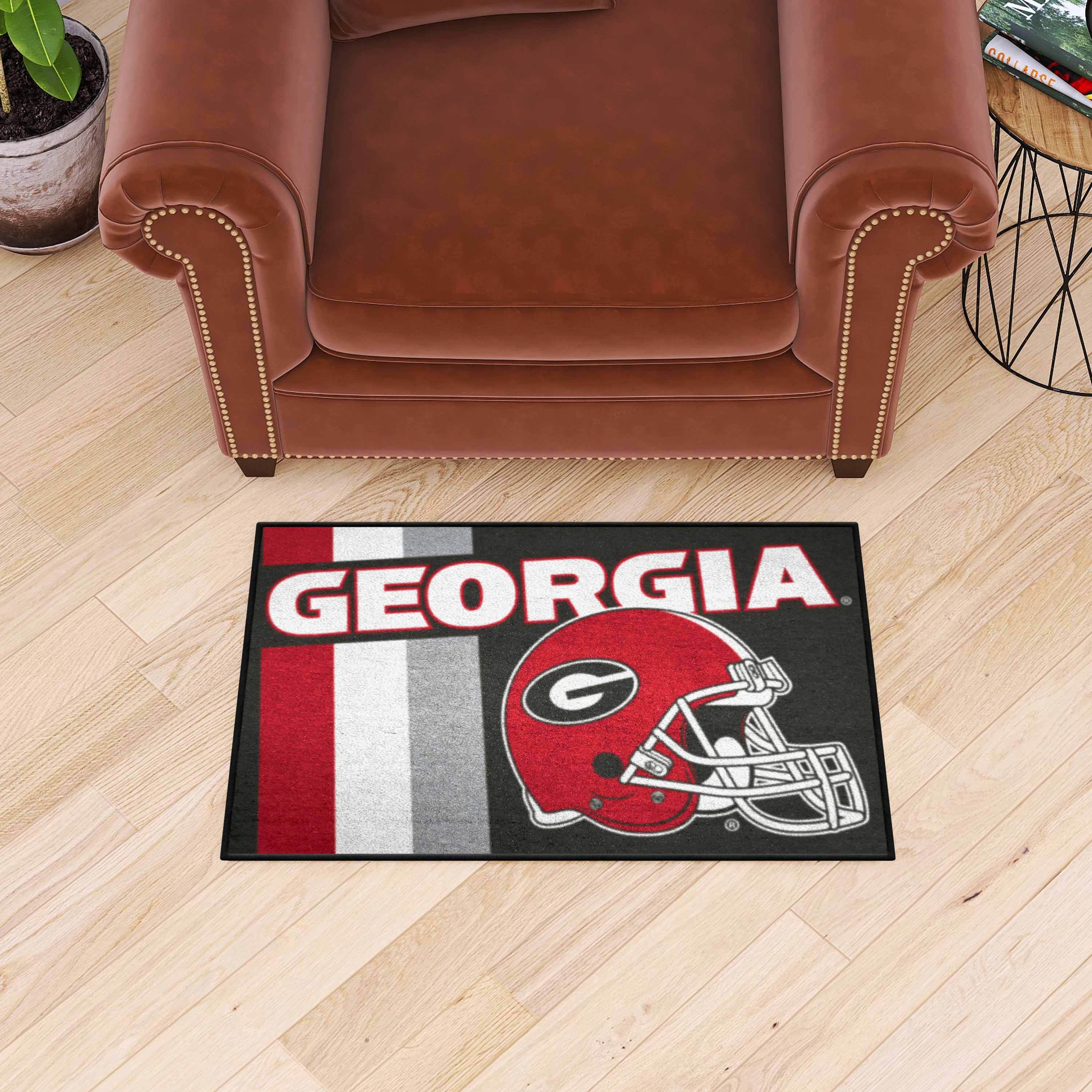 Georgia Bulldogs Starter Mat Accent Rug - 19in. x 30in., Uniform Design