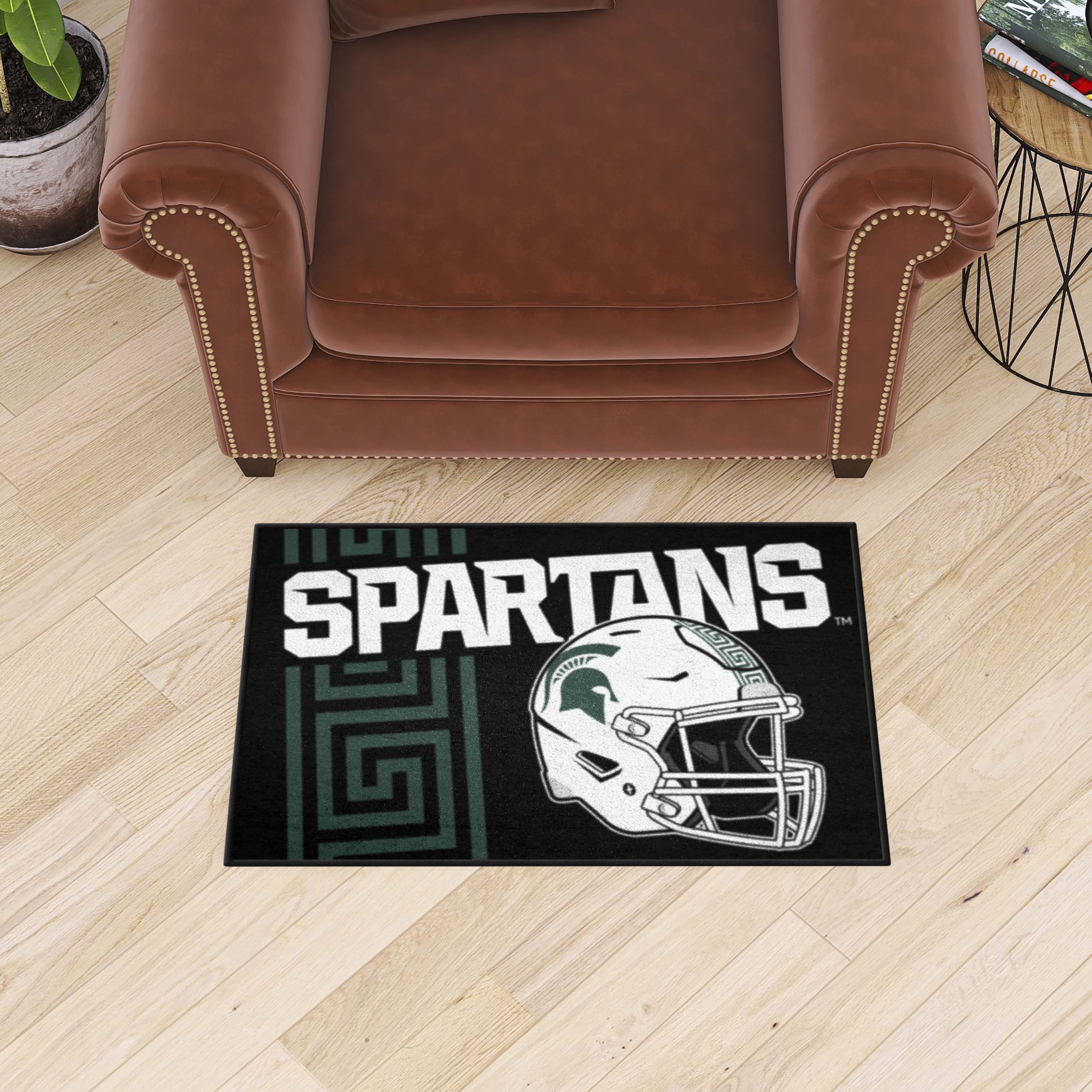 Michigan State Spartans Starter Mat Accent Rug - 19in. x 30in., Uniform Design