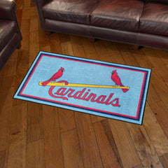 Alfombra de felpa de 3 pies x 5 pies de los St. Louis Cardinals - Colección Retro