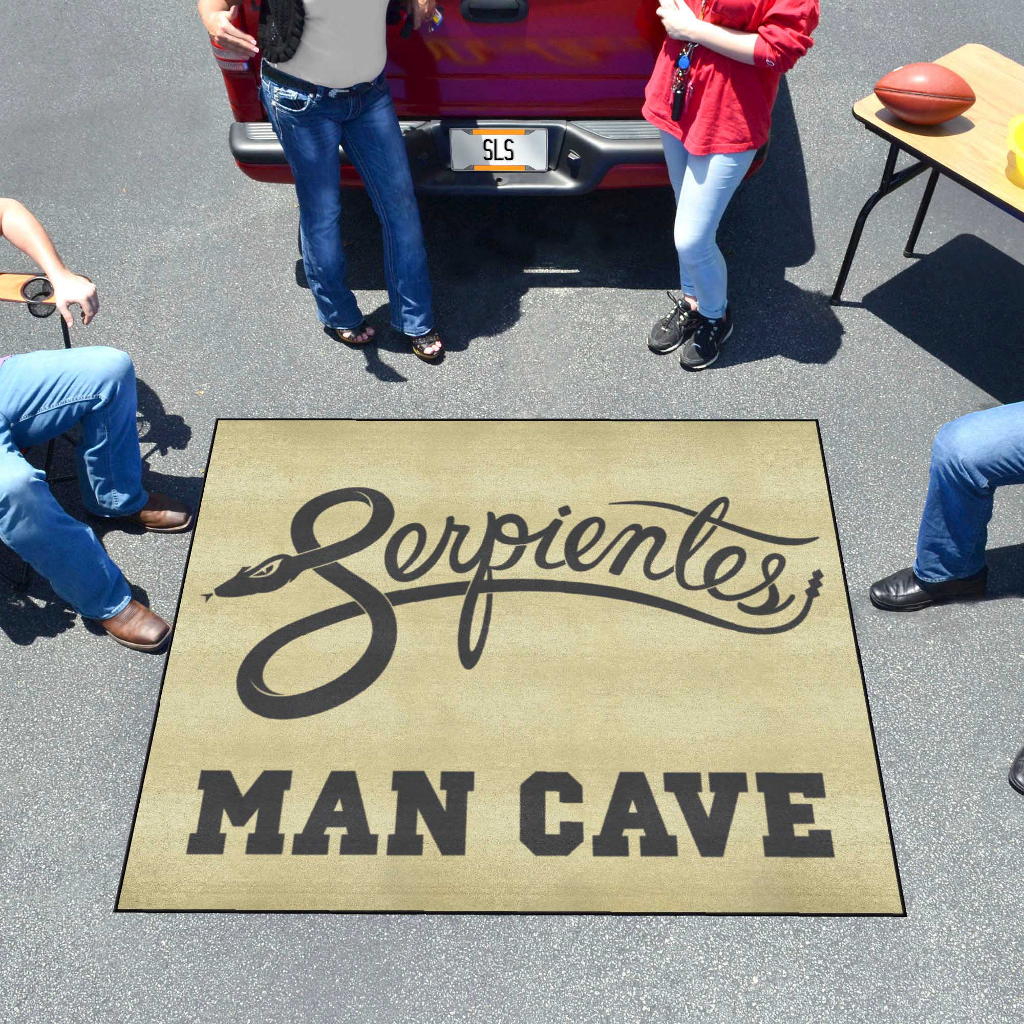 Arizona Diamondbacks Man Cave Tailgater Rug - 5ft. x 6ft.