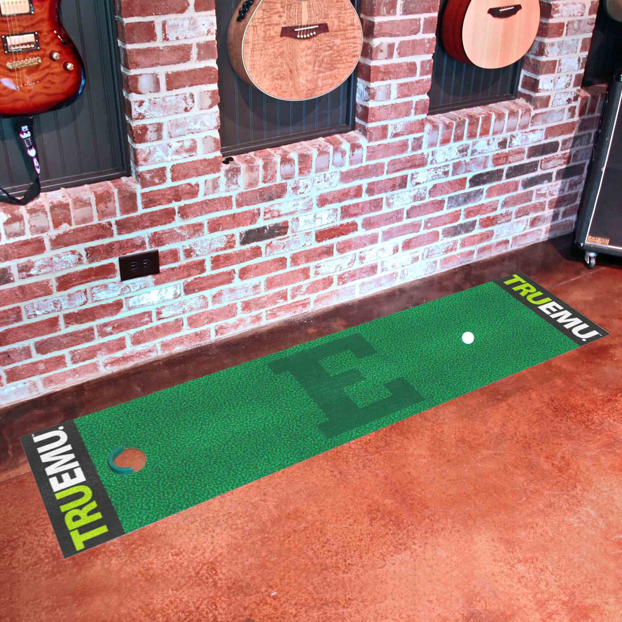 Eastern Michigan Eagles Putting Green Mat - 1.5ft. x 6ft.