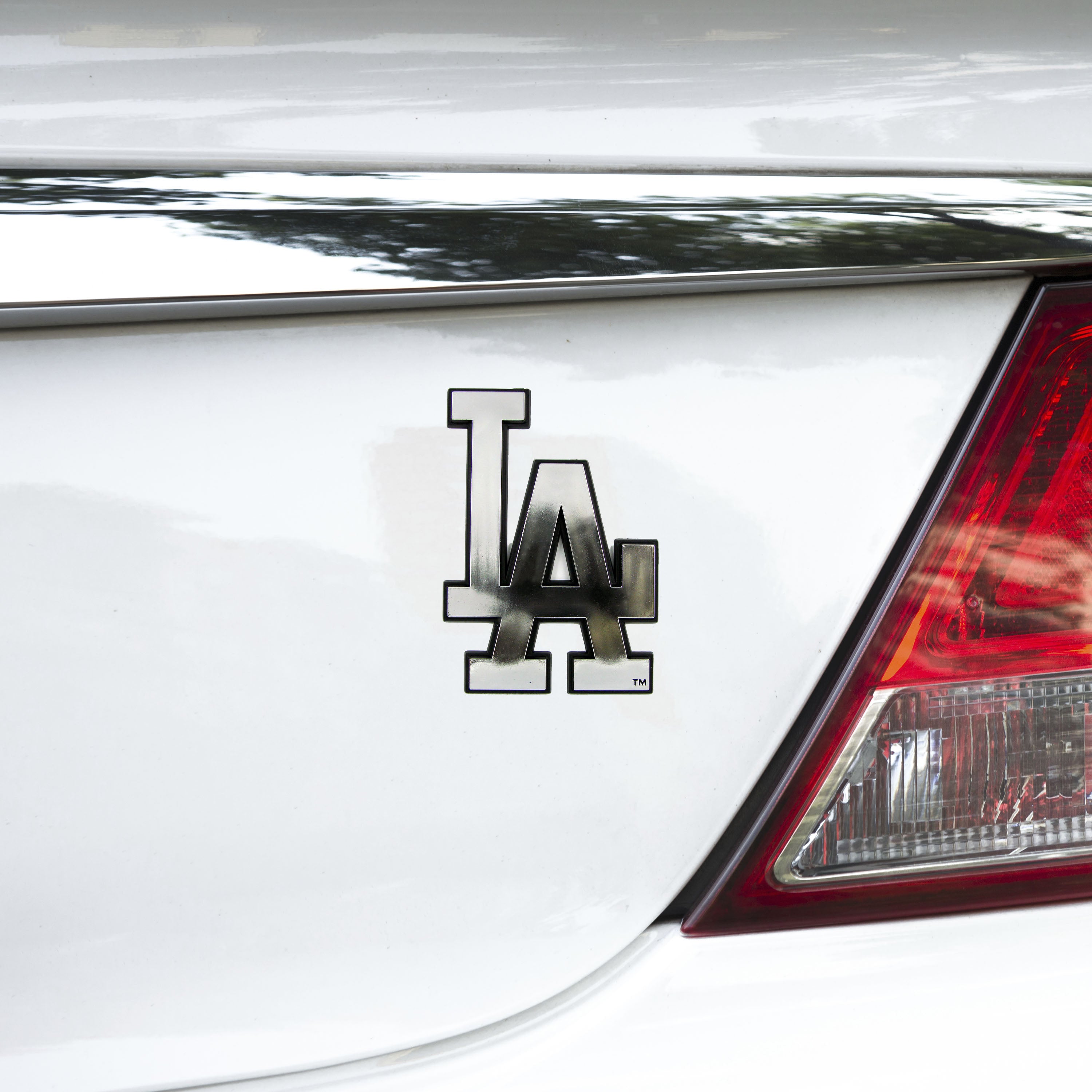 Los Angeles Dodgers Molded Chrome Plastic Emblem