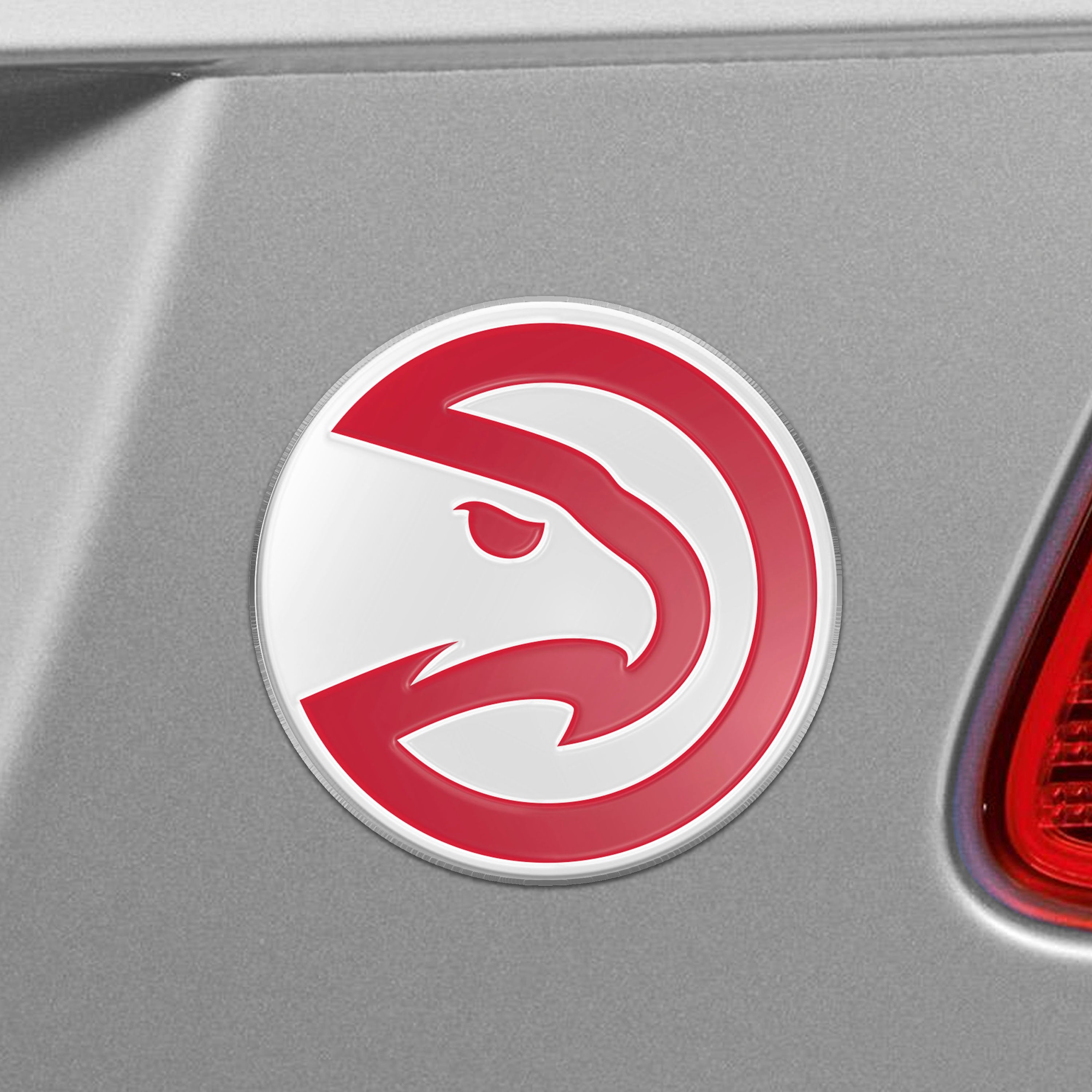 Atlanta Hawks Heavy Duty Aluminum Embossed Color Emblem - Atlanta Hawks