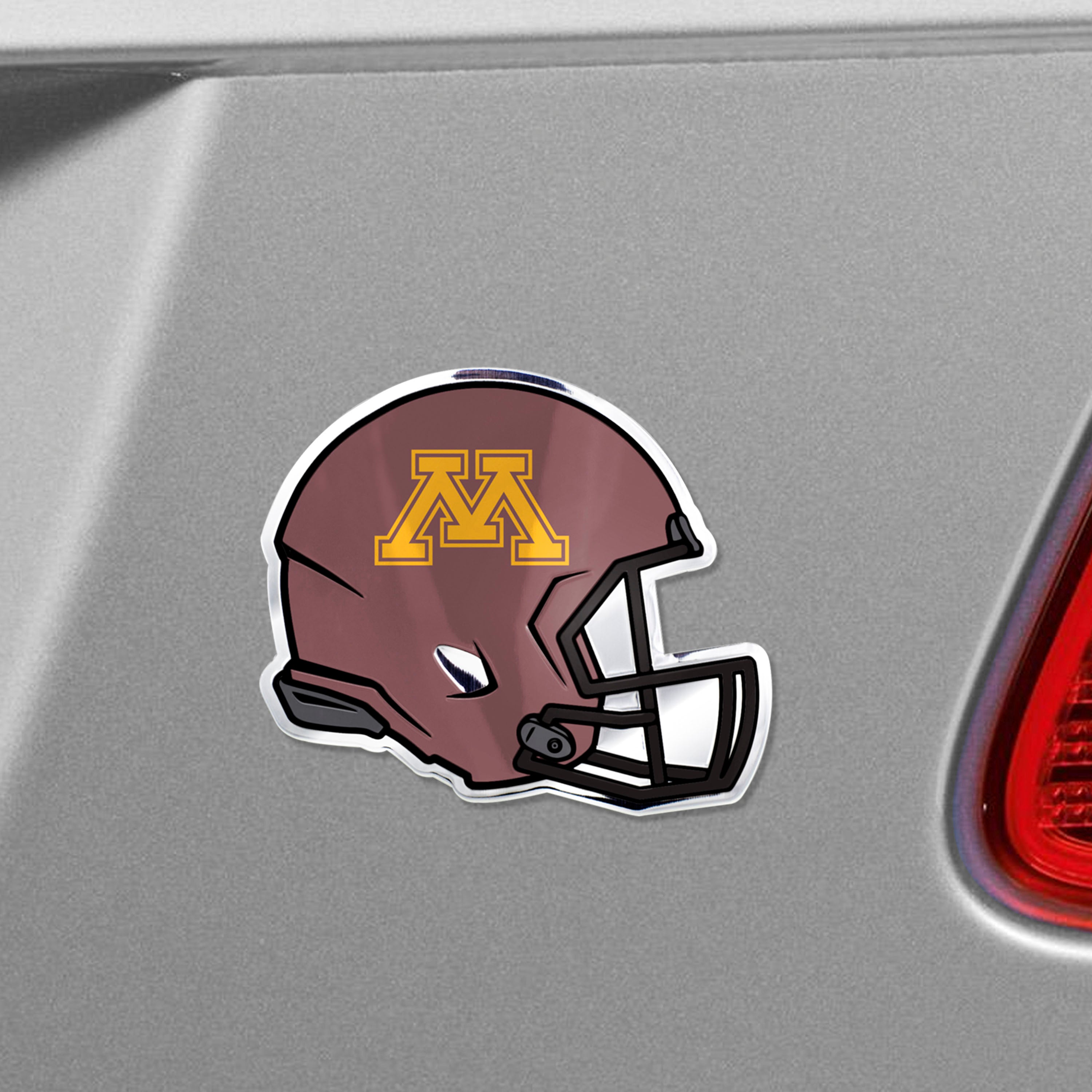 Minnesota Golden Gophers Heavy Duty Aluminium Helmet Emblem