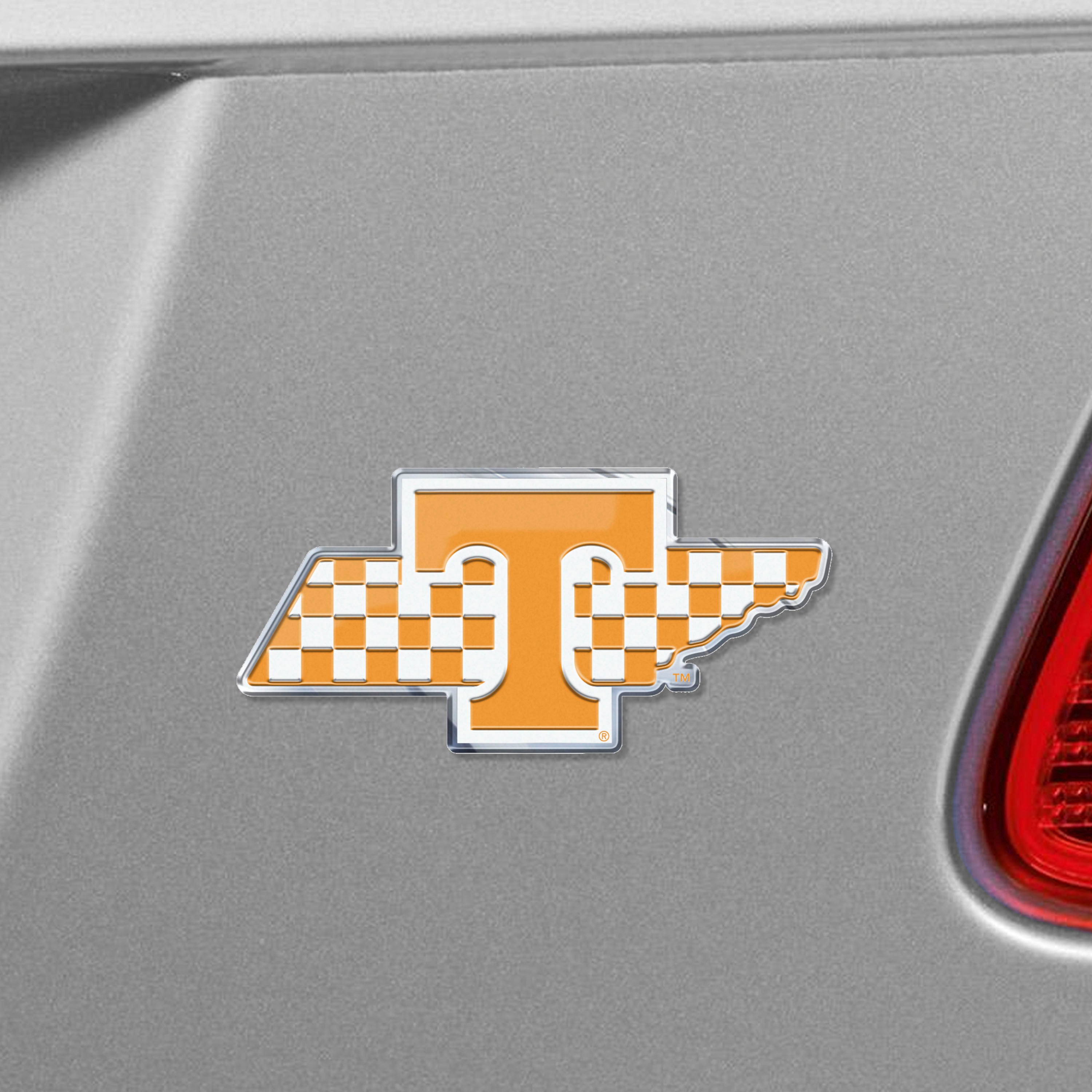 Tennessee Volunteers Team State Aluminum Embossed Emblem