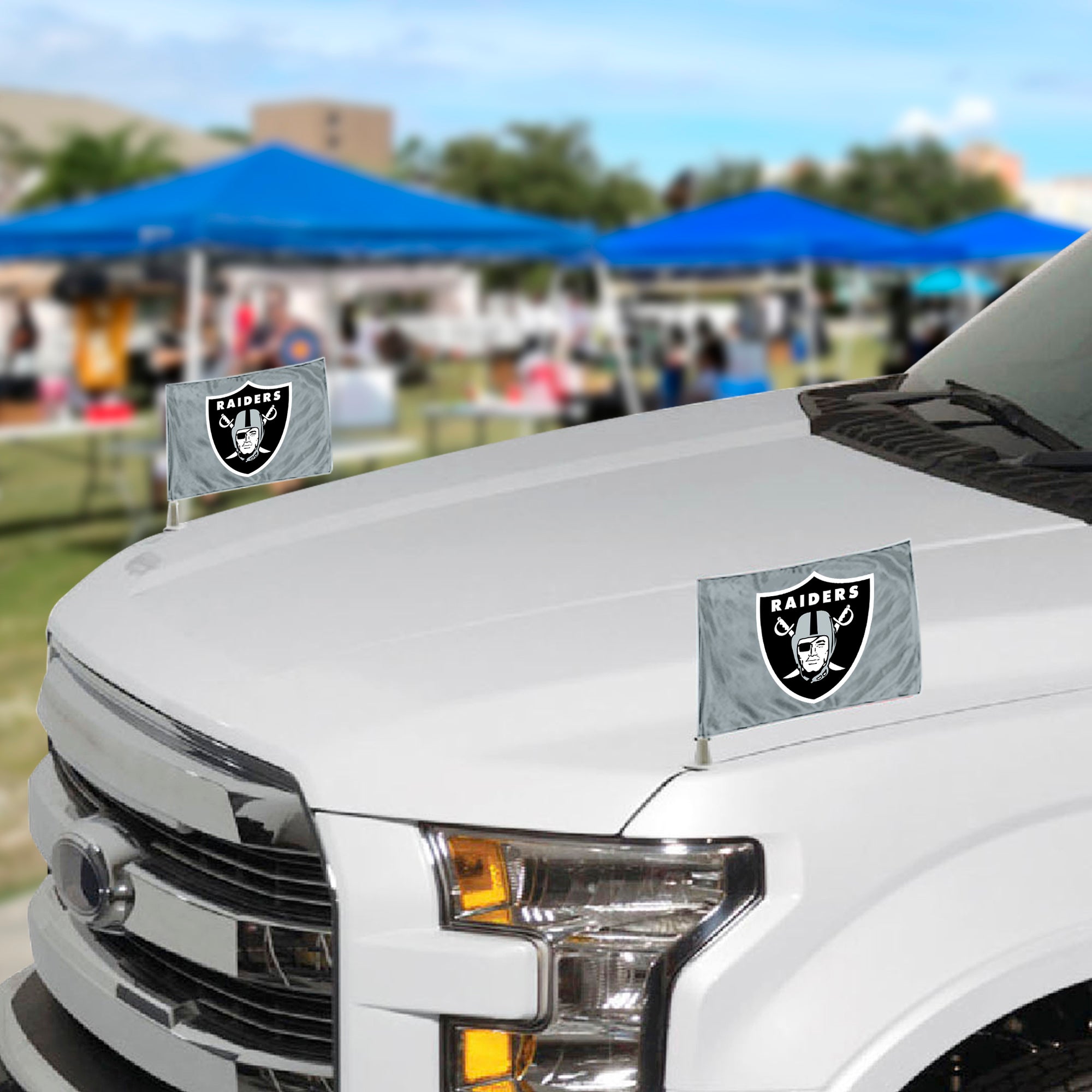 Las Vegas Raiders Ambassador Car Flags, Silver - 2 Pack Mini Auto Flags, 4in X 6in