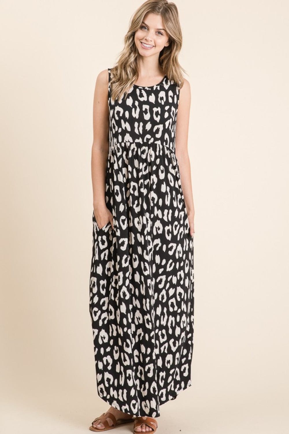 BOMBOM Leopard Maxi Dress with Pockets - Trendsi