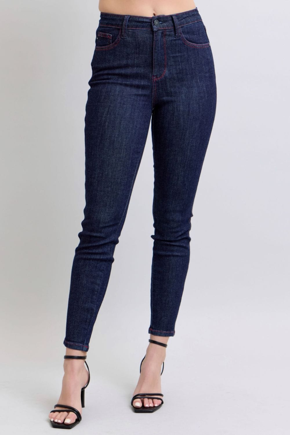 Judy Blue Full Size Heart Shaped Back Pockets Skinny Jeans - Trendsi