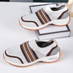 Breathable Round Toe Sneakers - Trendsi