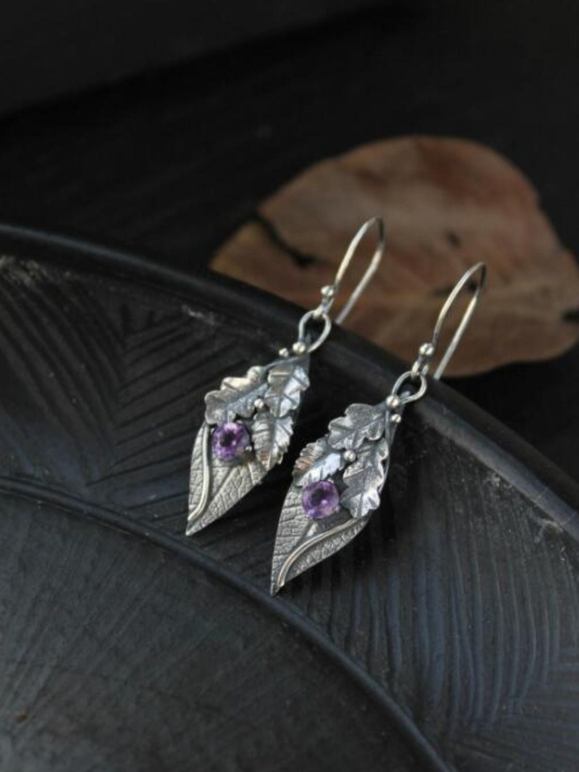 Alloy Rhinestone Leaf Shape Earrings - Trendsi