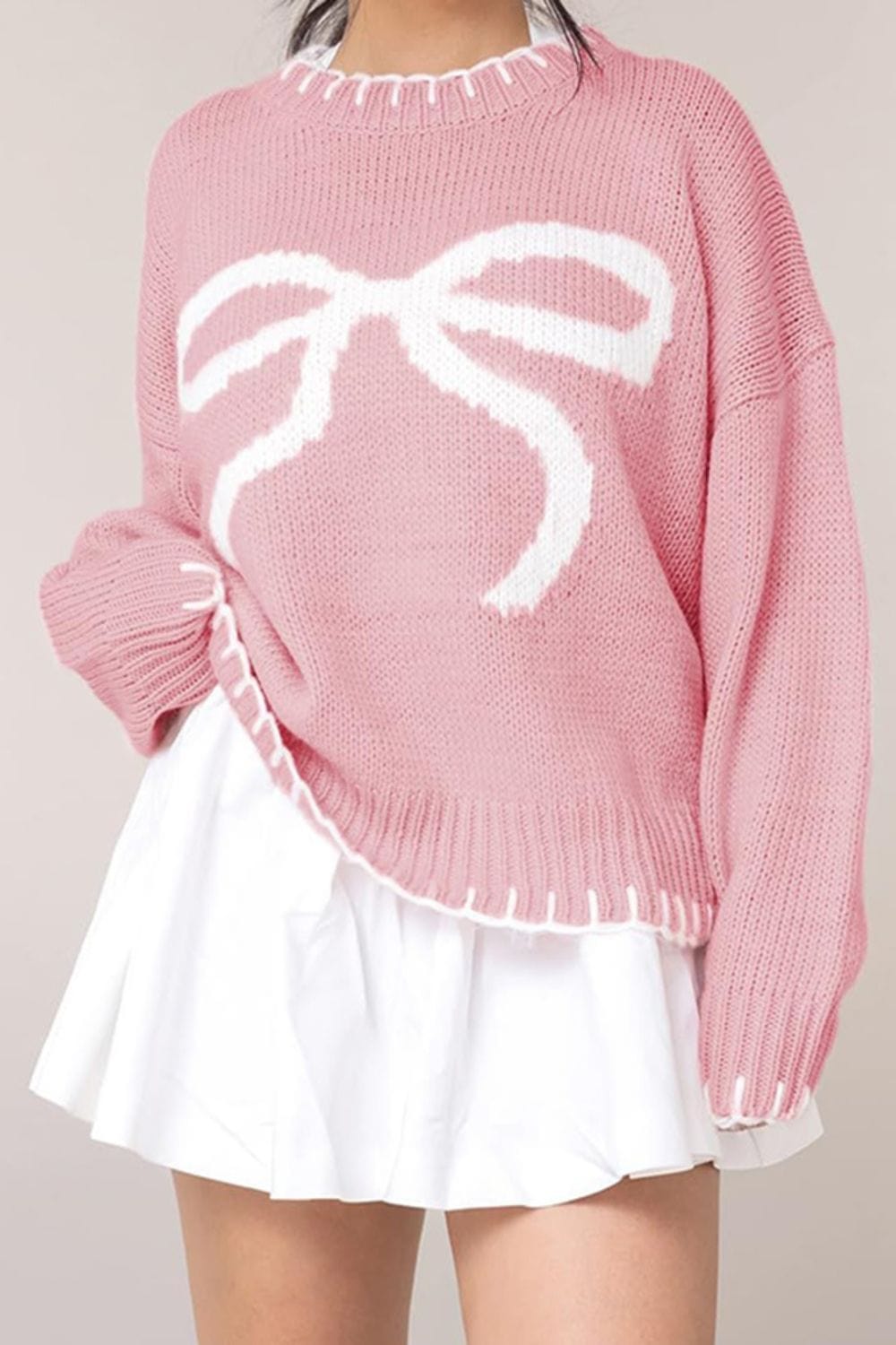 Bow Graphic Round Neck Long Sleeve Sweater - Trendsi