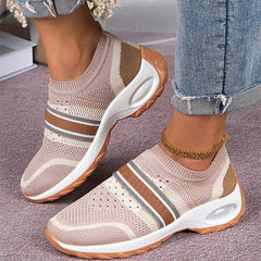 Breathable Round Toe Sneakers - Trendsi