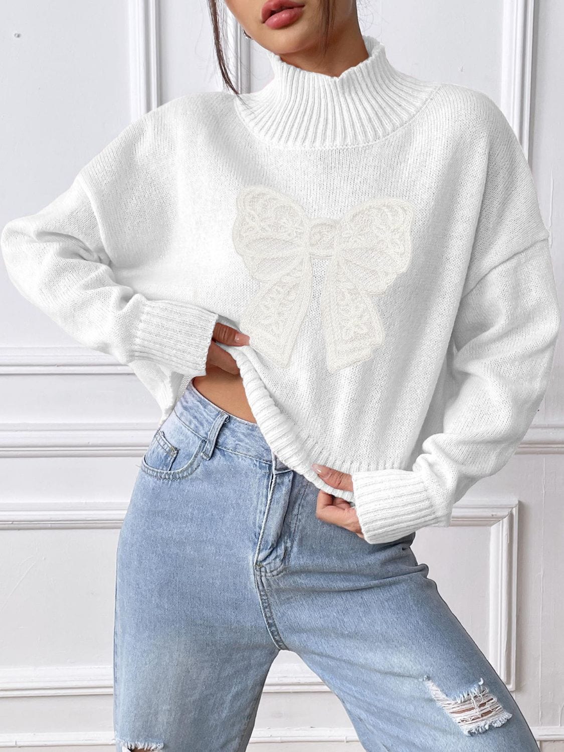 Bow Turtleneck Long Sleeve Sweater - Trendsi