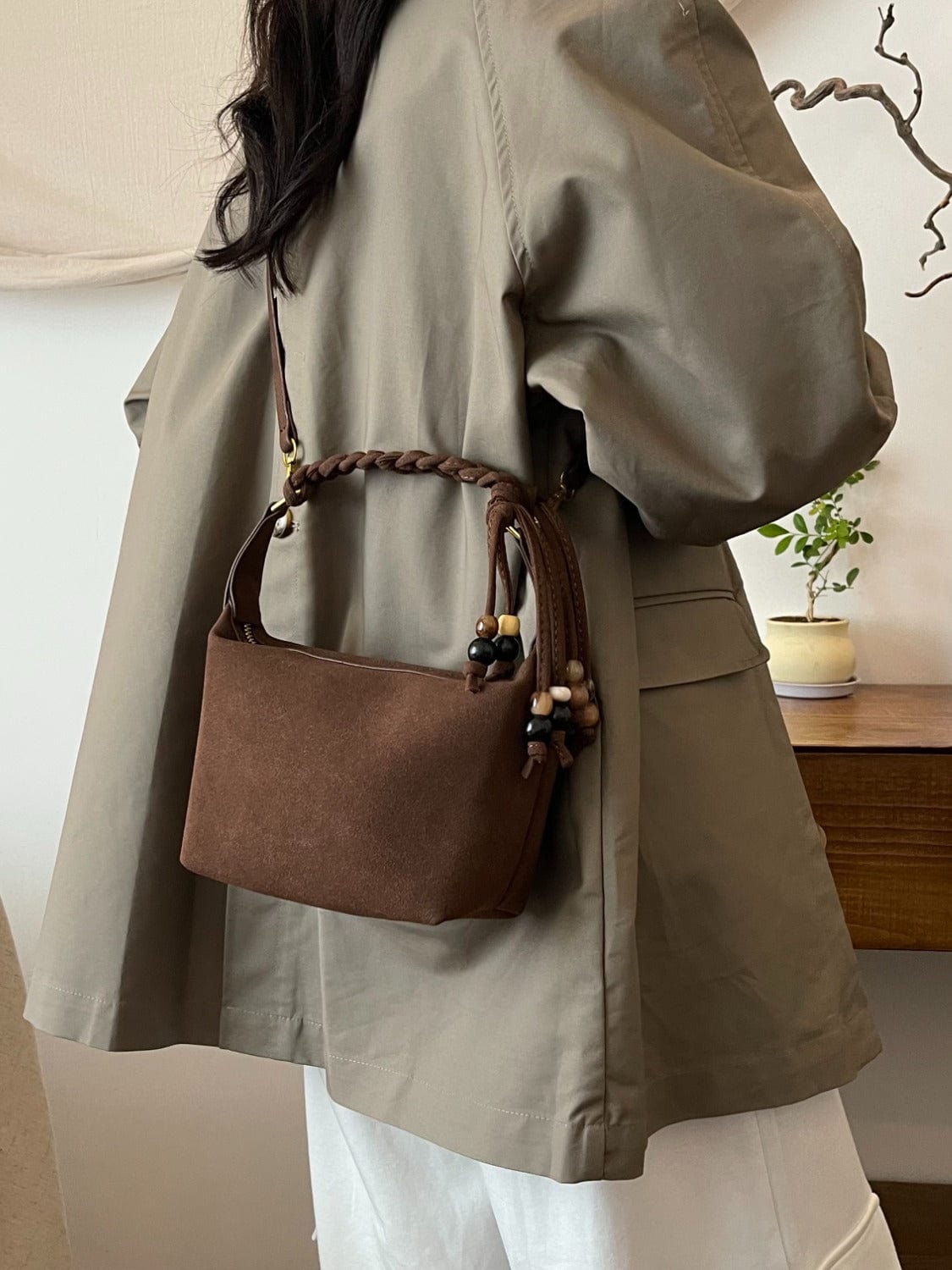 Suede Adjustable Strap Shoulder Bag - Trendsi