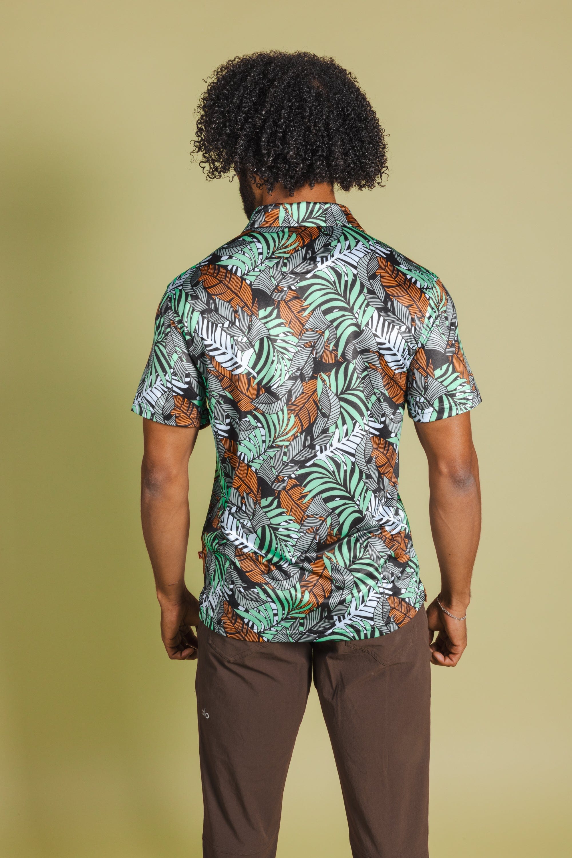 The Botanist | Tropical Leaves Men’s Polo - Shinesty