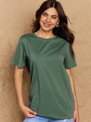 Full Size Round Neck Short Sleeve T-Shirt - Trendsi