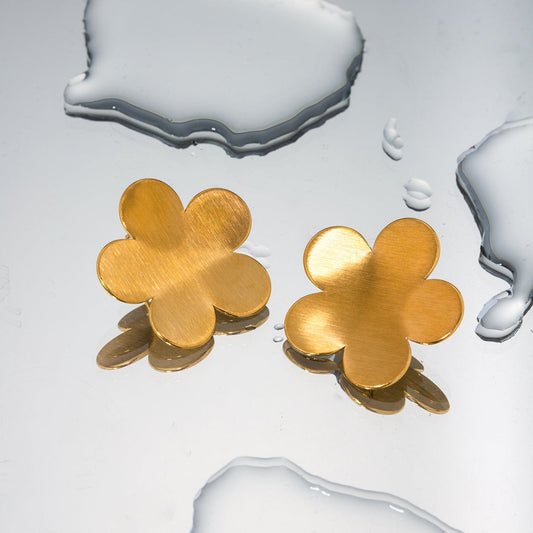 18K Gold-Plated Stainless Steel Flower Stud Earrings - Trendsi