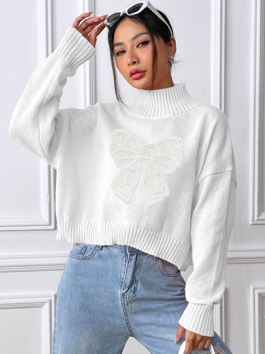 Bow Turtleneck Long Sleeve Sweater - Trendsi