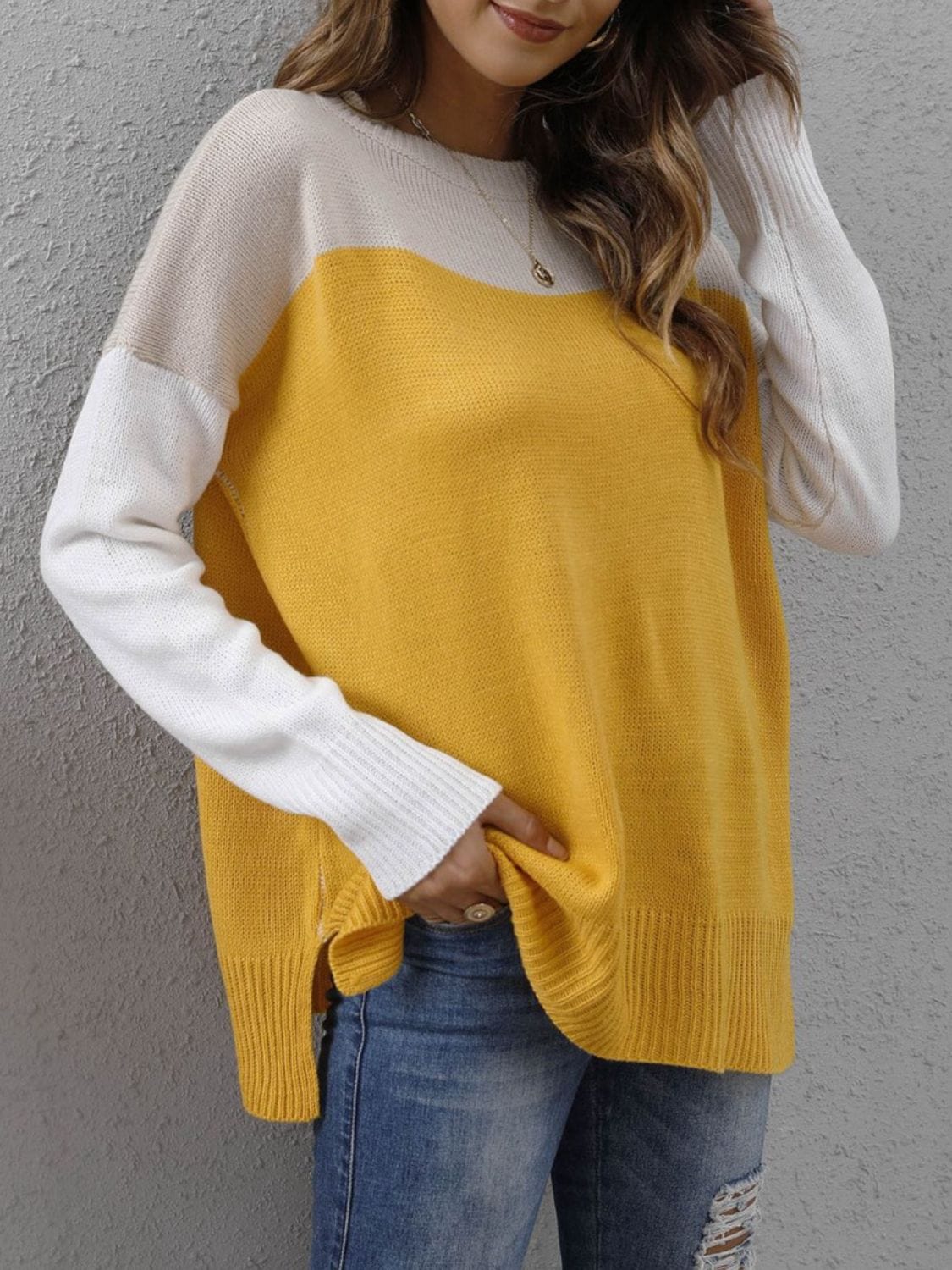 Color Block Round Neck Sweater - Trendsi