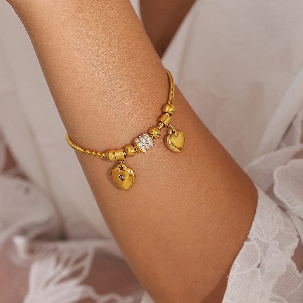 18K Gold-Plated Rhinestone Heart Charm Bracelet - Trendsi