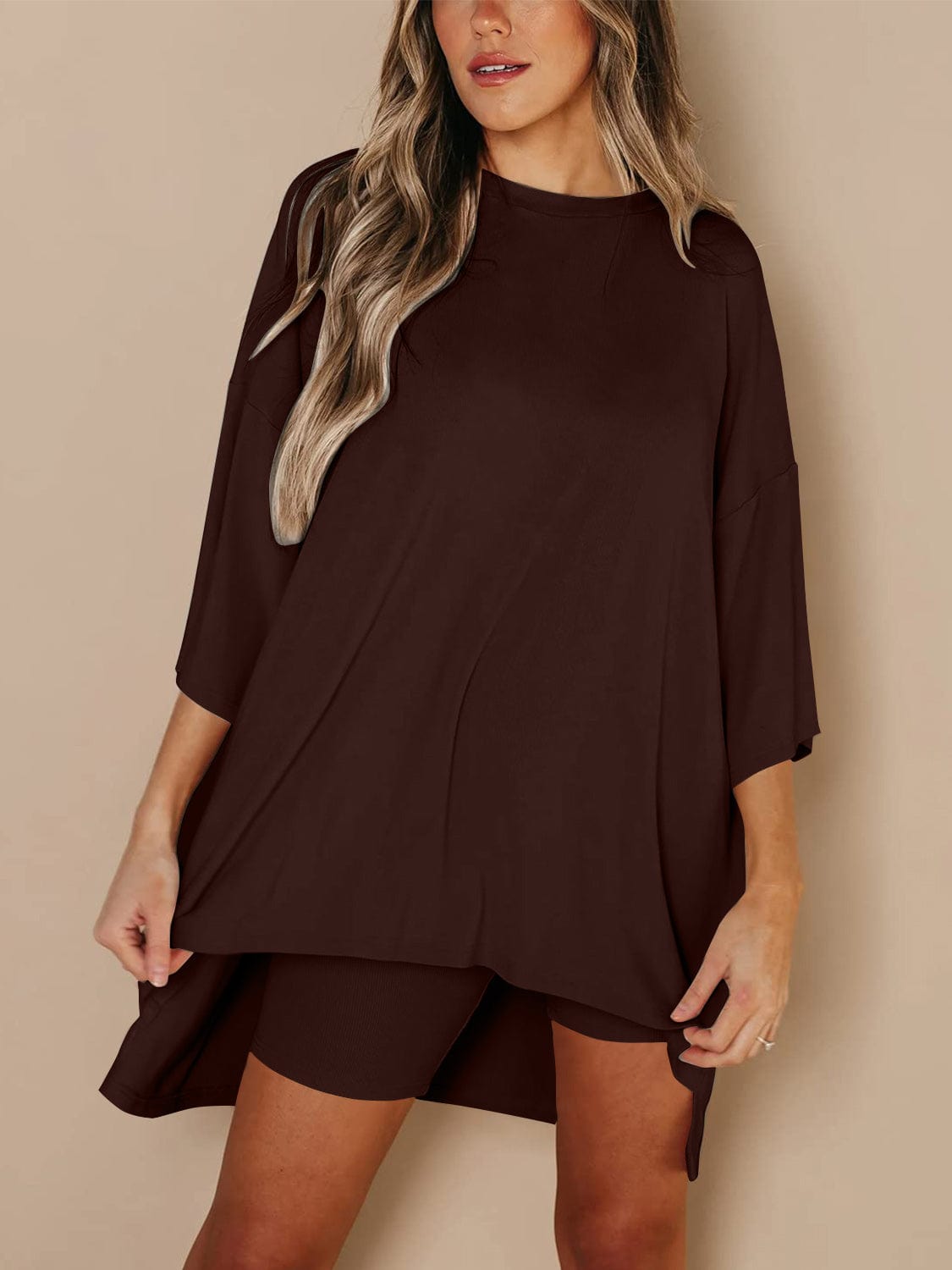 Full Size Round Neck Top and Skinny Shorts Set - Trendsi