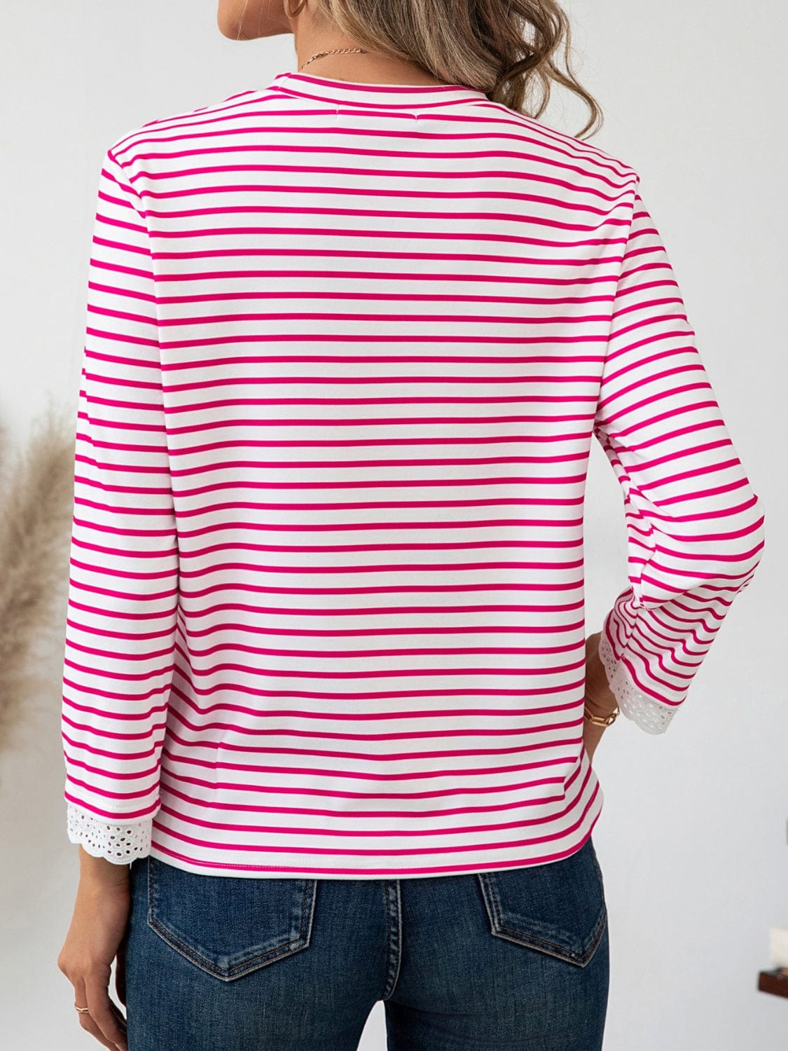 Heart Striped Round Neck Long Sleeve T-Shirt - Trendsi