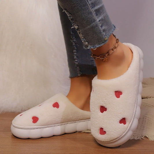 Heart Round Toe Flat Slippers - Trendsi