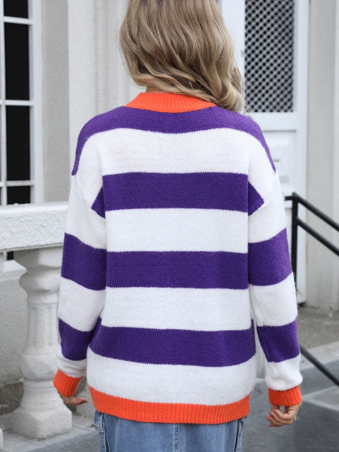 Contrast Striped Round Neck Sweater - Trendsi