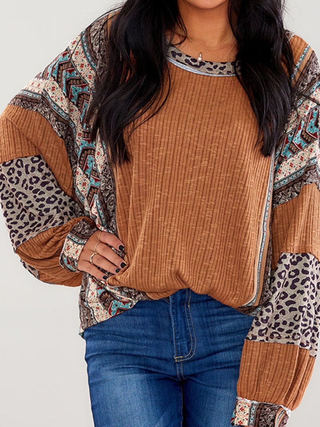 Leopard Round Neck Long Sleeve Sweatshirt - Trendsi