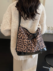 Bolso bandolera de doble uso con estampado de leopardo