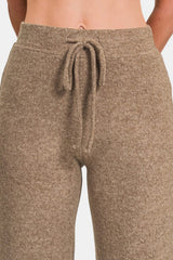 Pantalones cortos Hacci con cordón ajustable de Zenana