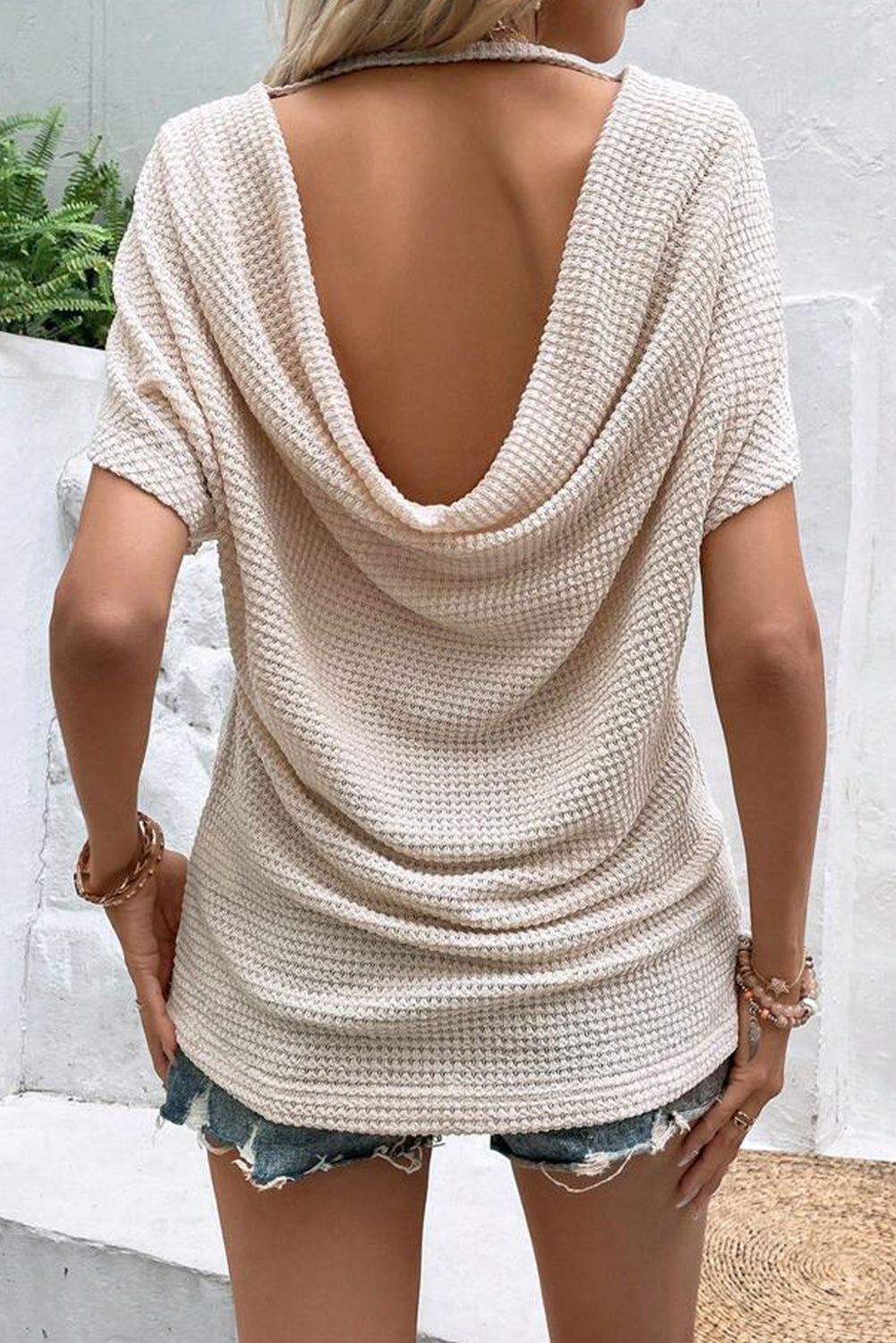 Backless Round Neck Short Sleeve T-Shirt Trendsi