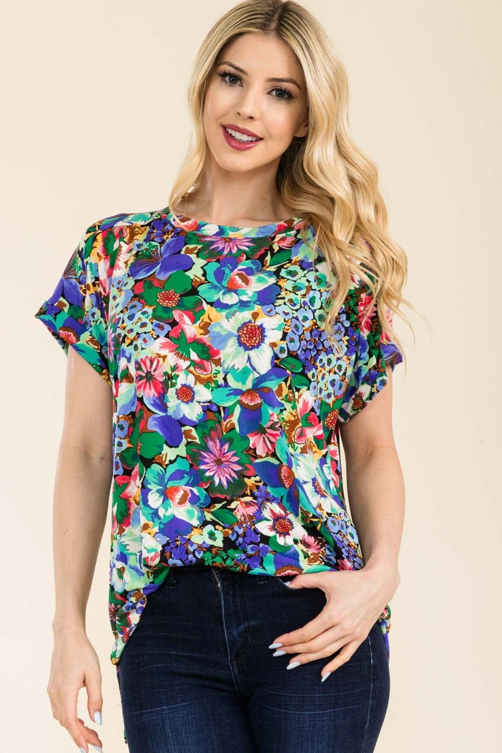 Celeste Full Size Round Neck Short Sleeve Floral T-Shirt - Trendsi