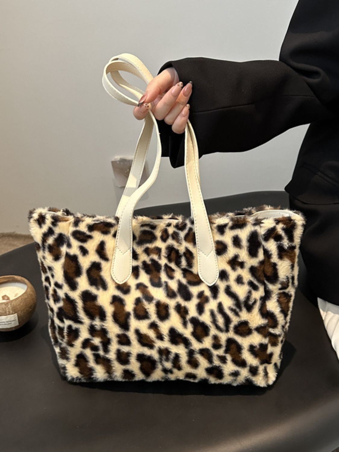 Leopard Fluff Tote Bag - Trendsi