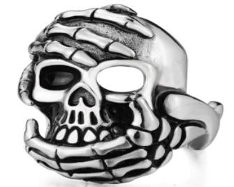 R183 Stainless Steel Hand Held Skull Biker Ring Daniel Smart Manufacturing