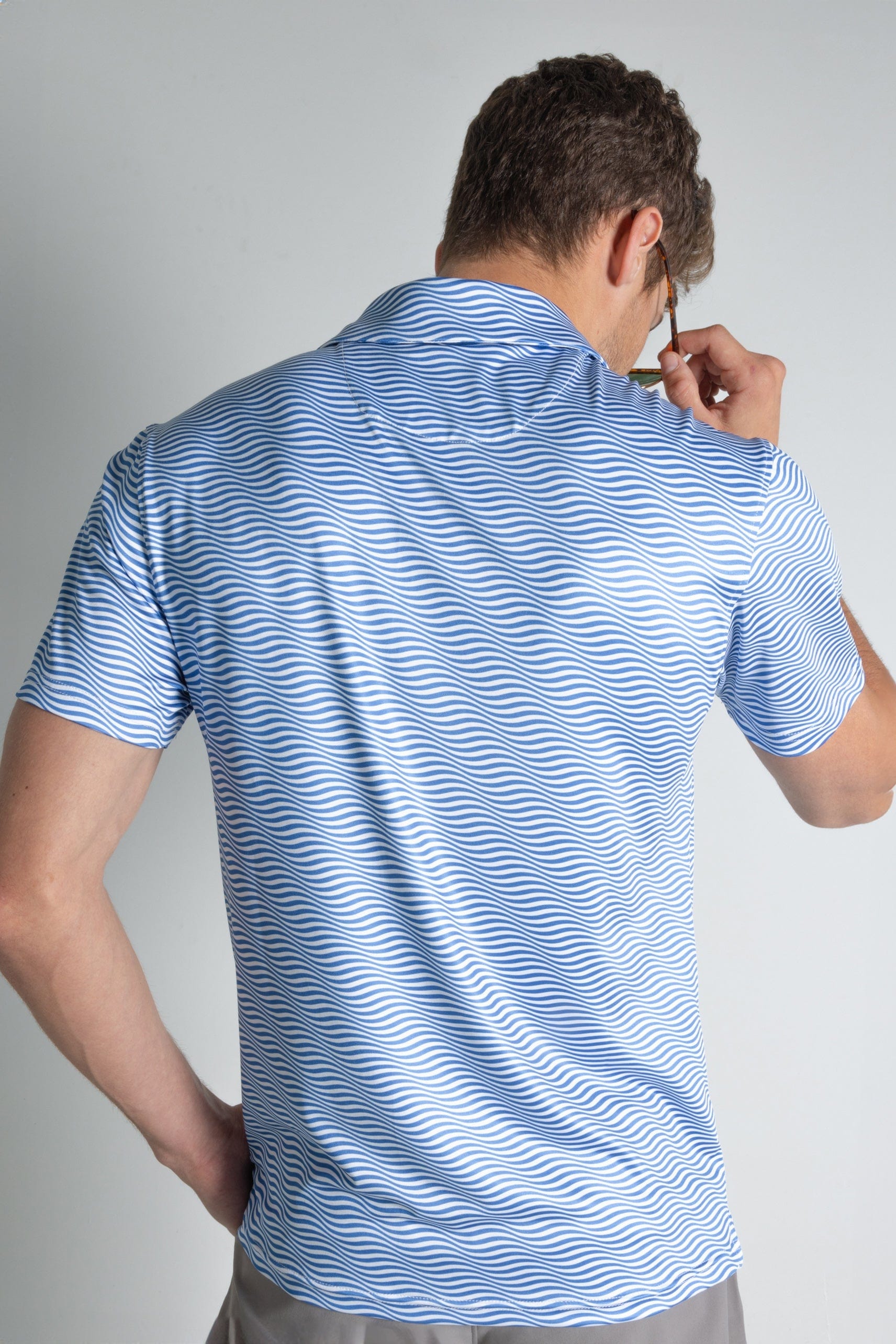 The Swim Lesson | Blue Wave Tropical Men’s Polo - Shinesty